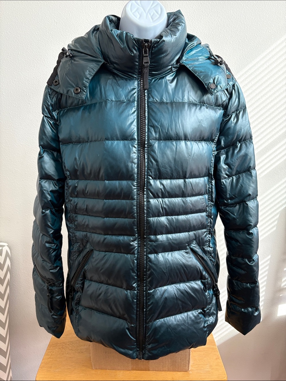 Andrew Marc Iridescent 650 Duck Down Teal Puffer Jacket Size XL